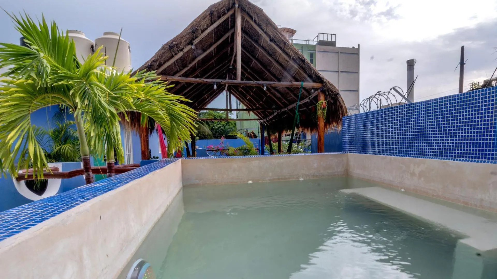 Casabella- Private Villa-6 Bed 6 Bath-Beachwalk Playa del Carmen Mexiko